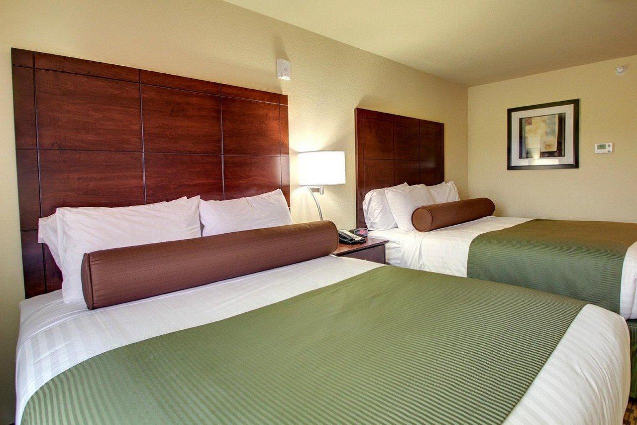 Americinn By Wyndham אושקוש מראה חיצוני תמונה